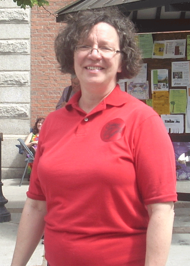 Denise Snider, Music Director, at Moscow Farmers Market
